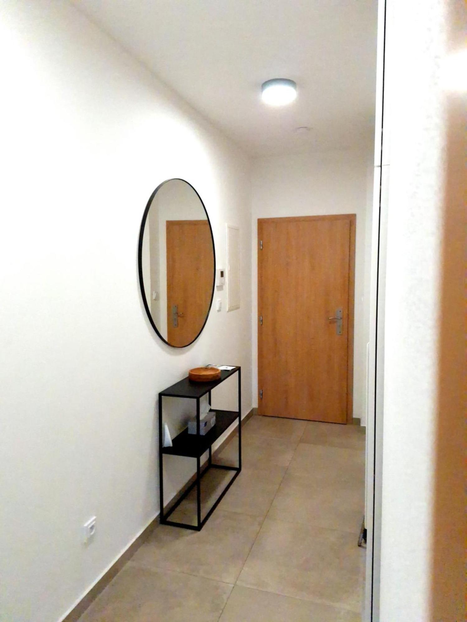 Studio Apartman 22, Rezidence Javor Zelezna Ruda Luaran gambar